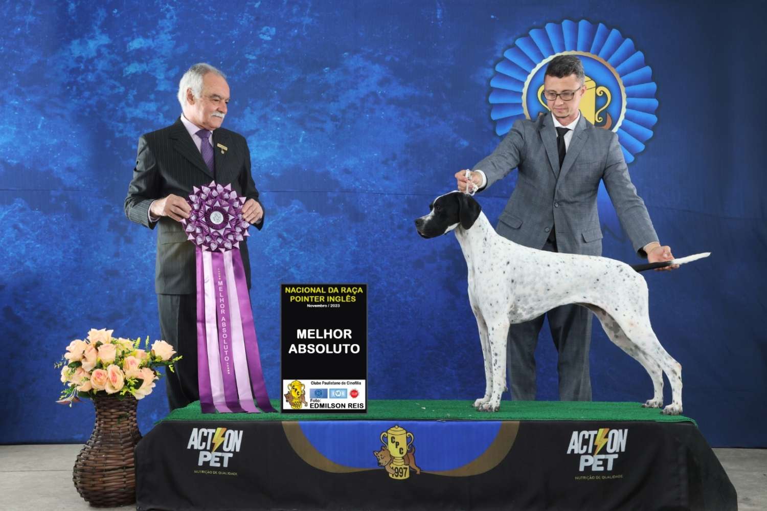 Plantel com campeões nacionais e internacionais, linhagens selecionadas de Pointer Inglês e Pintchers...